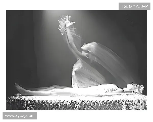 恋上黑天使背后的秘密与爱情纠葛展开的惊心动魄故事揭秘黑暗中的光明与拯救