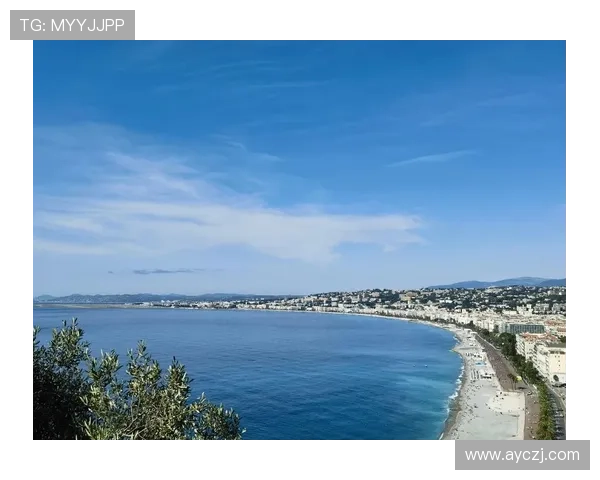 蓝色佳期:一场关于海、梦境与永恒的浪漫邀约 蓝色佳期:一场关于海、梦境与永恒的浪漫邀约